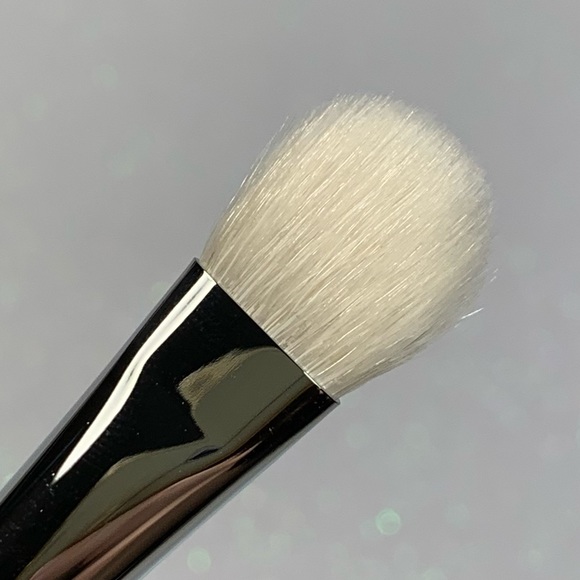 Zoeva 232 Brush - Picture 2 of 8